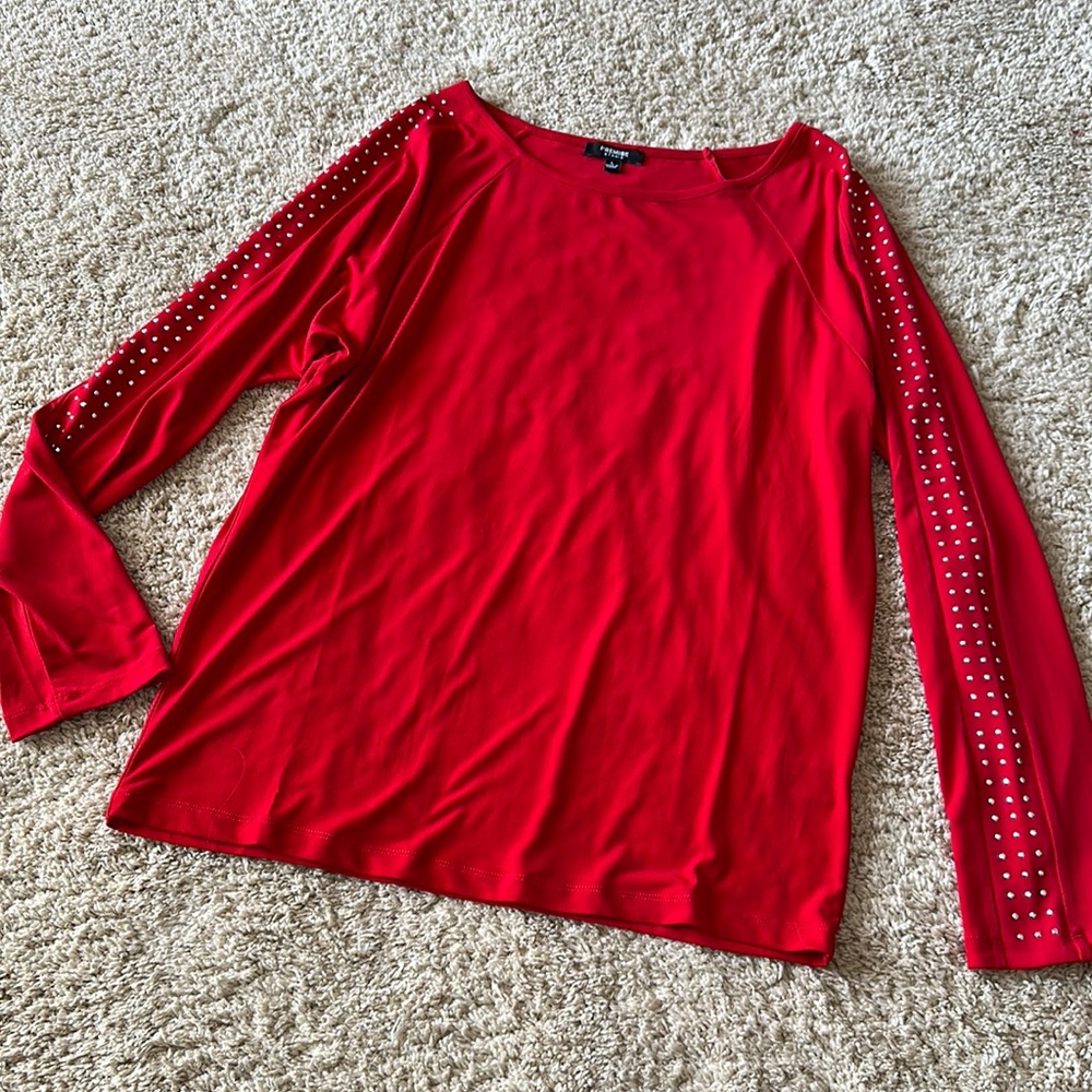 Long sleeve top